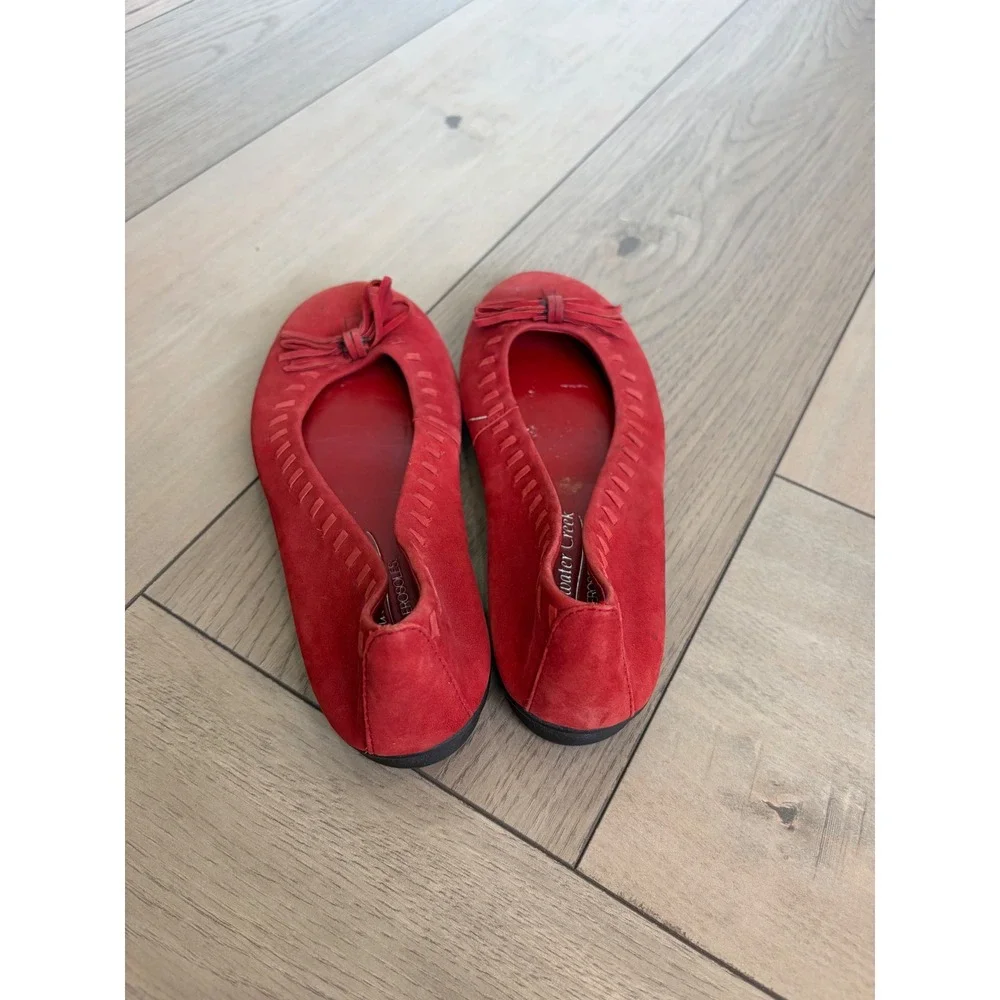 Coldwater Creek by Aerosoles Red Suede Ballet Flats Bow Tassel Slip On Shoes 6